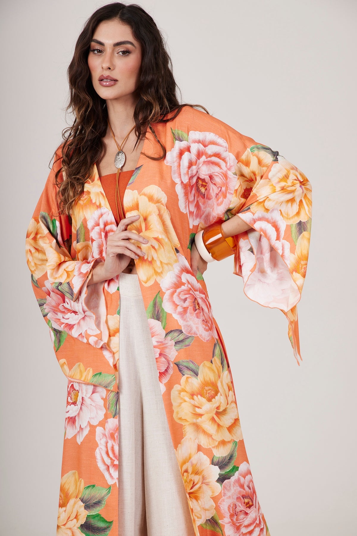 Kimono Longo Com Faixa Laranja Estampado Yacamim J5 Mex