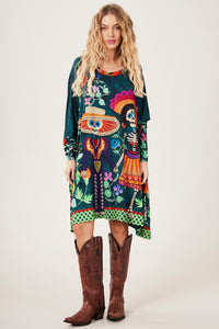 Bata Ampla Manga Longa Verde Com Pedrinhas Caveiras Yacamim B9 Mex