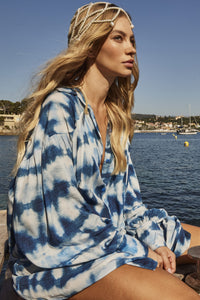 Chemise Ampla Manga Longa Azul Tie Dye Digital Love Yacamim N9 Paris