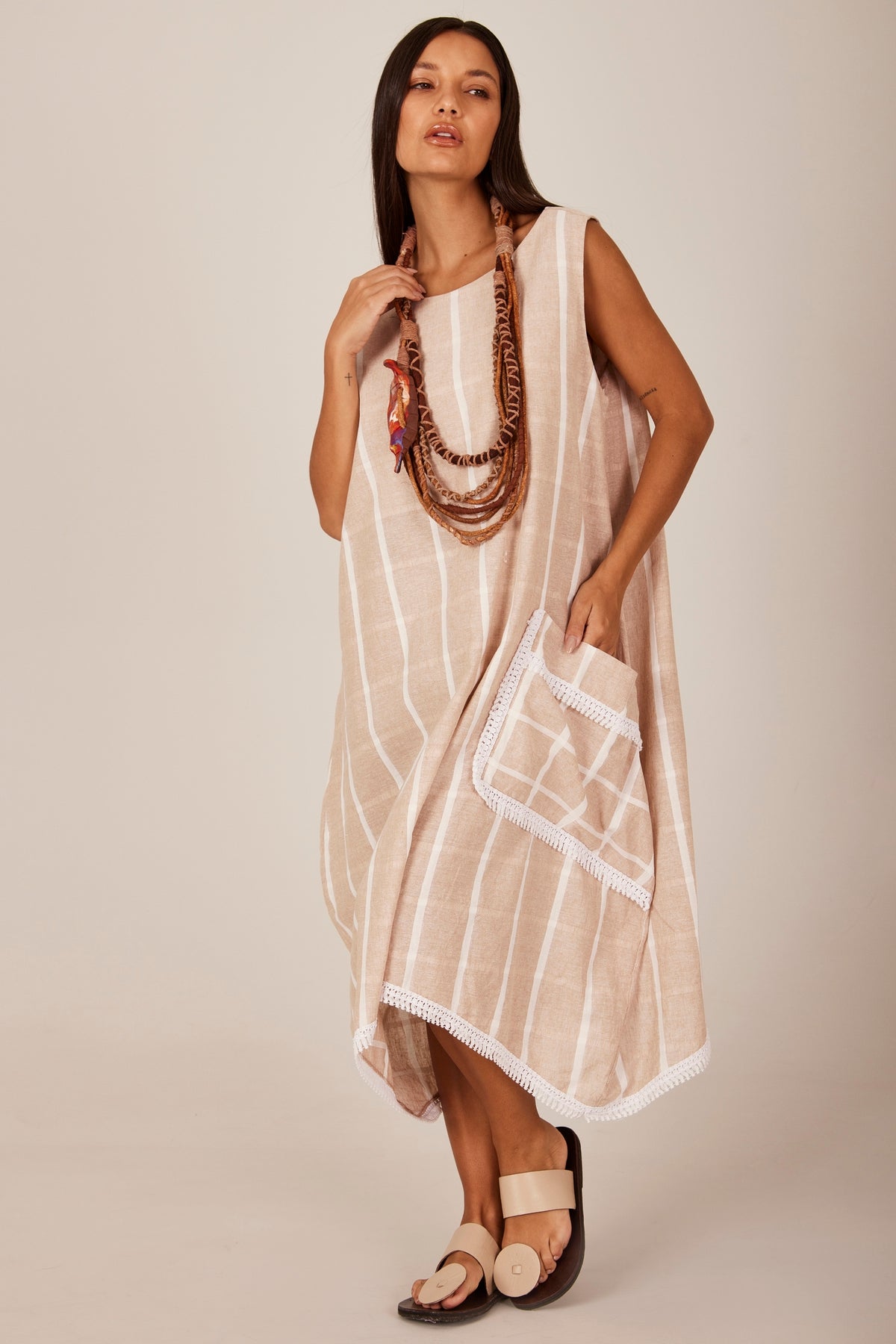 Vestido Regata Midi Bege Xadrez Yacamim C17