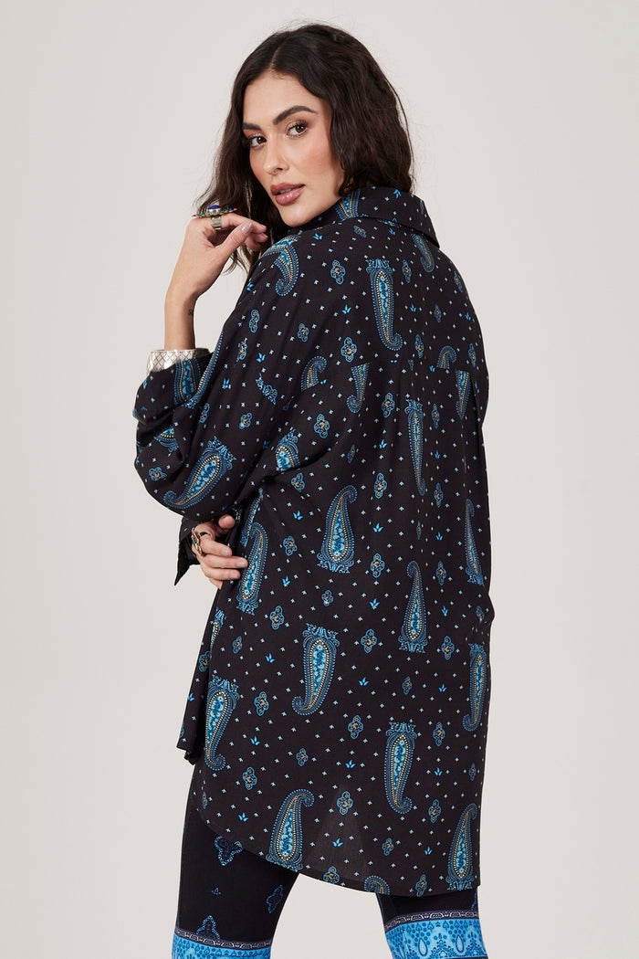 Camisa Ampla Manga Longa Azul Marinho cashmere Yacamim A16