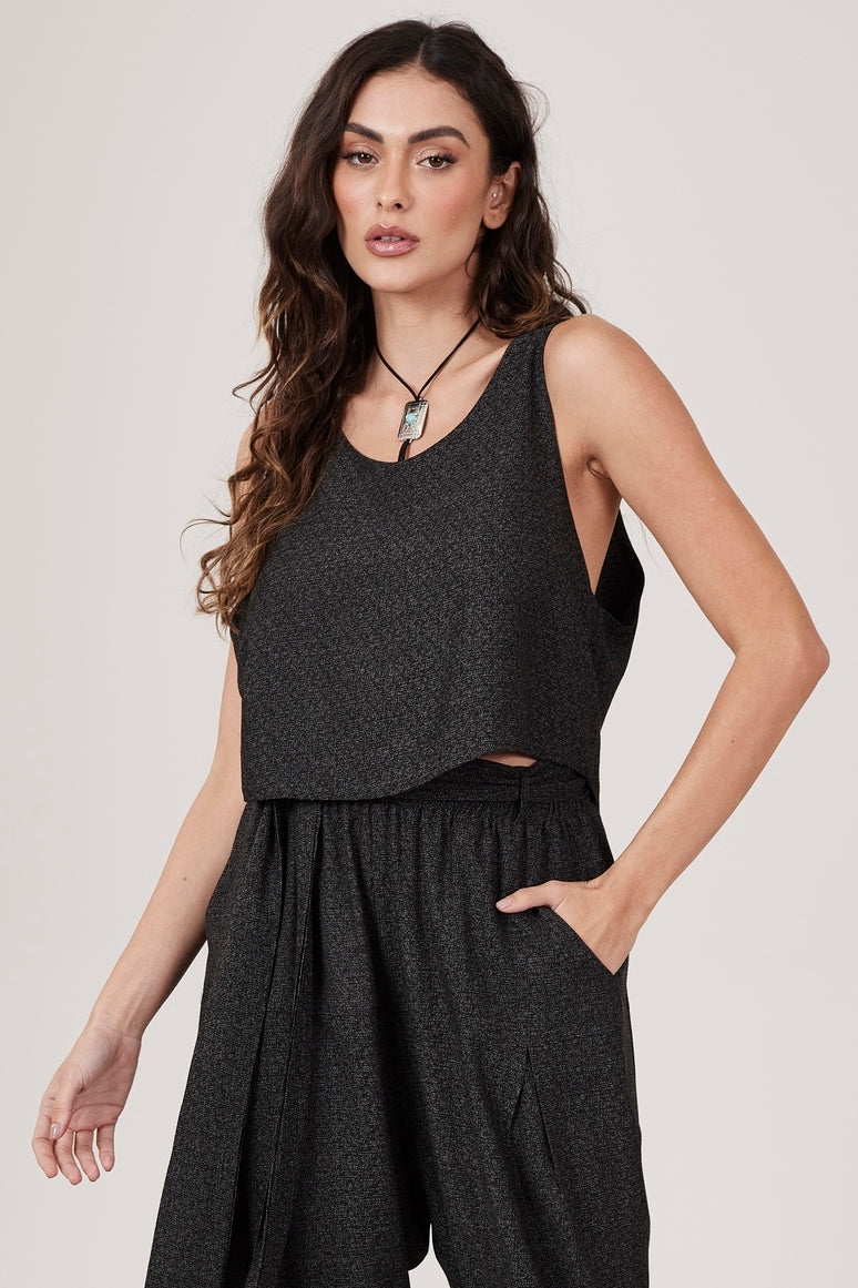 Regata Cropped Preta Yacamim A25 liso