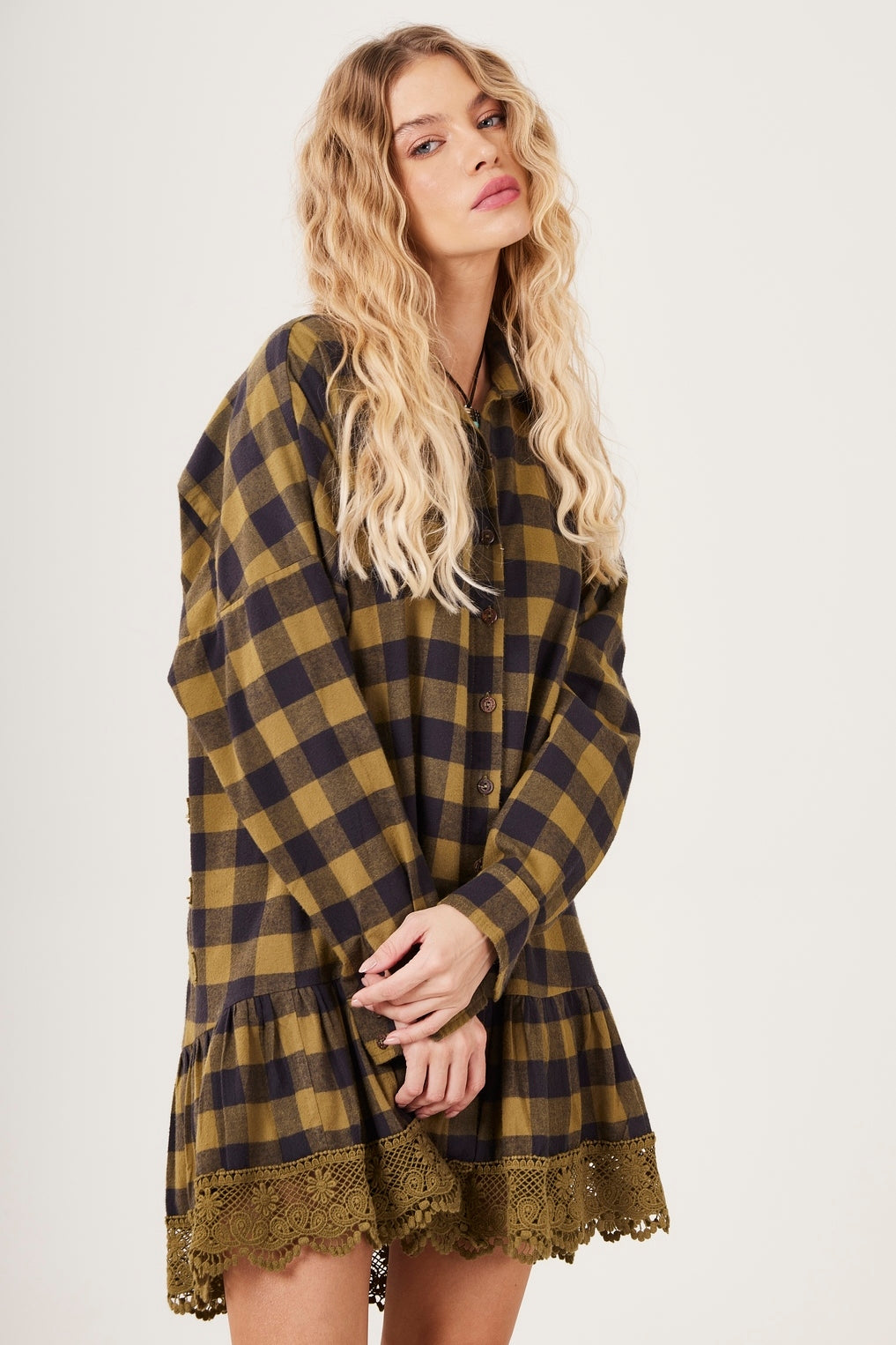 Camisa Alongada Verde Musgo Xadrez Yacamim K8