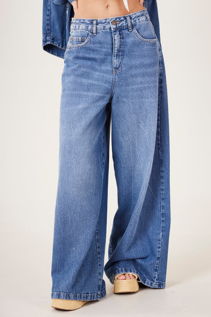 Calça Jumbo Azul Jeans Yacamim G3/4
