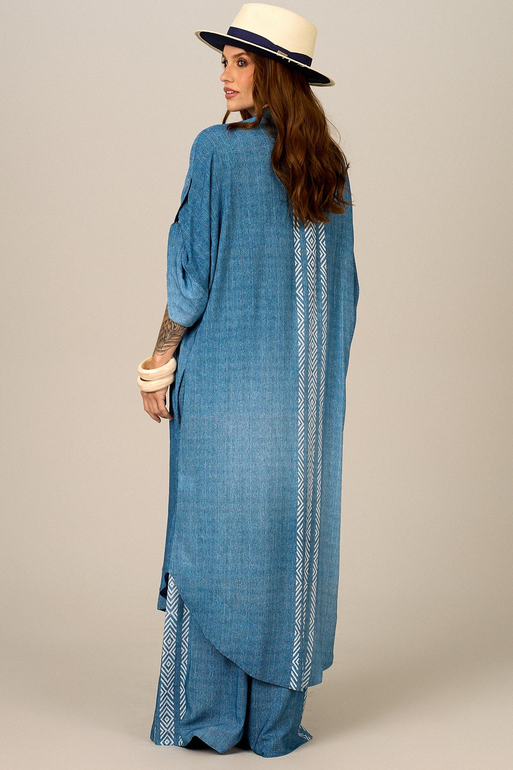 Chemise Midi Amplo Azul Estampado Yacamim A40