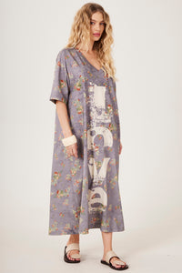 Vestido Camisetão Midi Cinza Estampa Love Yacamim E25