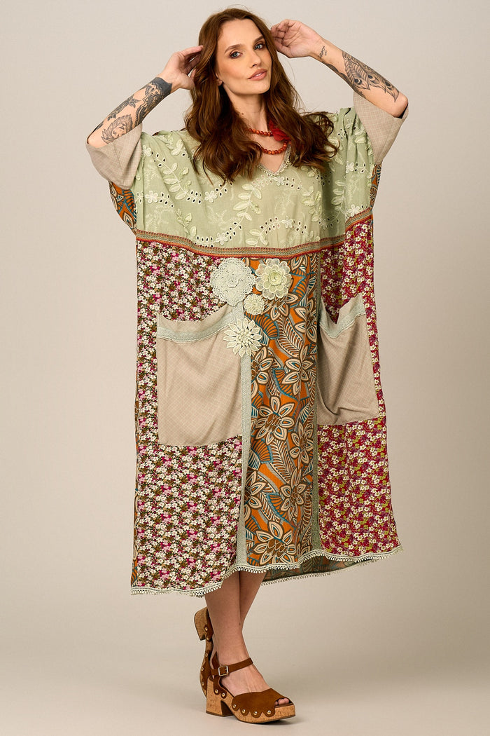Kaftan Amplo Midi Verde Estampado Patchwork Yacamim J9