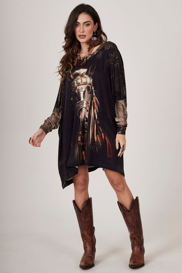 Bata Ampla Preta Estampa De Cavalo Com Pedrinhas Yacamim B5