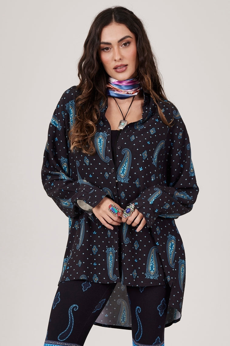 Camisa Ampla Manga Longa Azul Marinho cashmere Yacamim A16