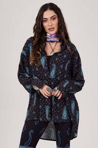 Camisa Ampla Manga Longa Azul Marinho cashmere Yacamim A16