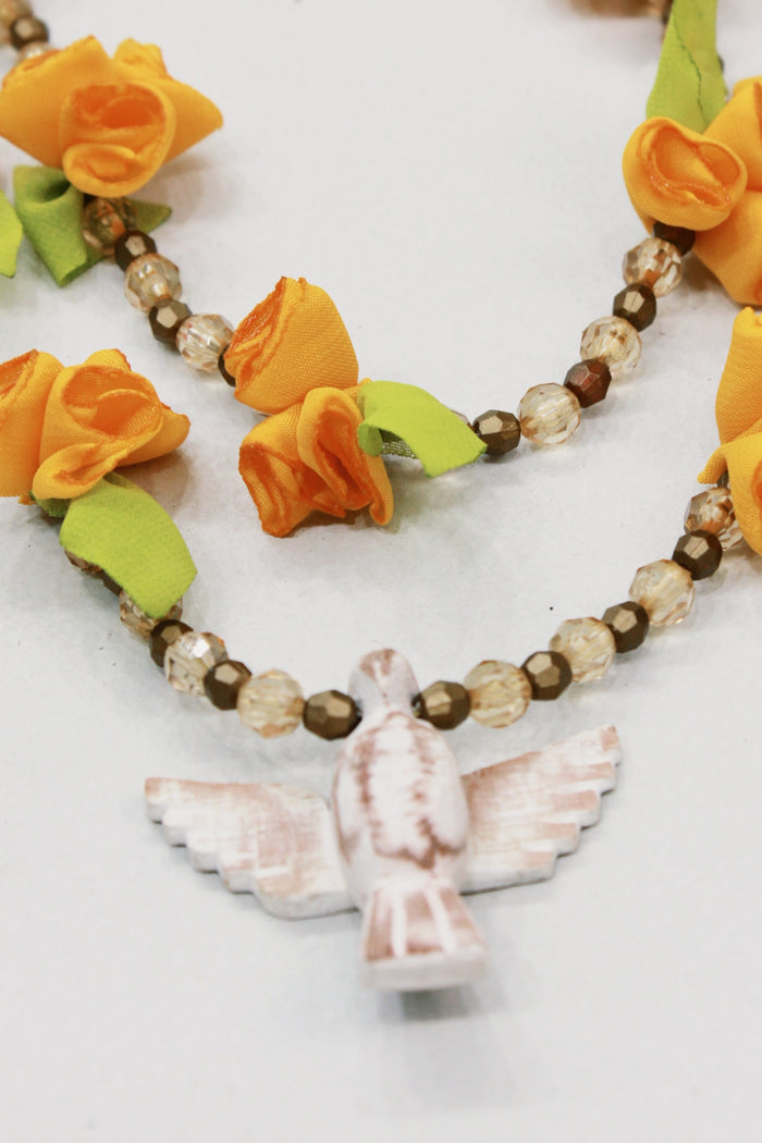 Colar Espírito Santo Flores Amarelas Yacamim #592