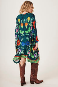 Bata Ampla Manga Longa Verde Com Pedrinhas Caveiras Yacamim B9 Mex