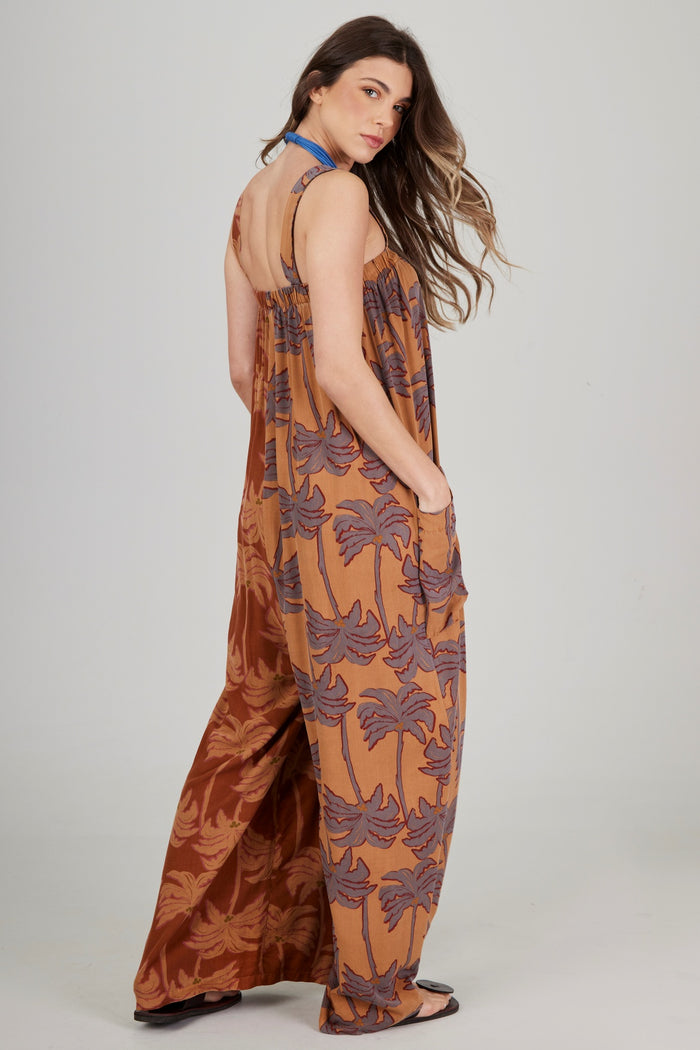 Macacão Longo Pantalona Marrom Estampa Coqueiros Patchwork Yacamim O8