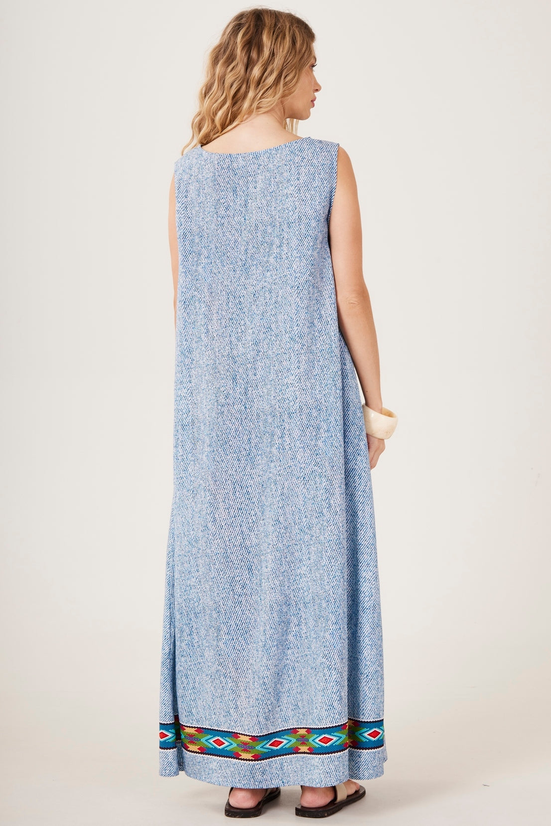 Vestido Longo Regata Azul Estampa Arara Yacamim C7