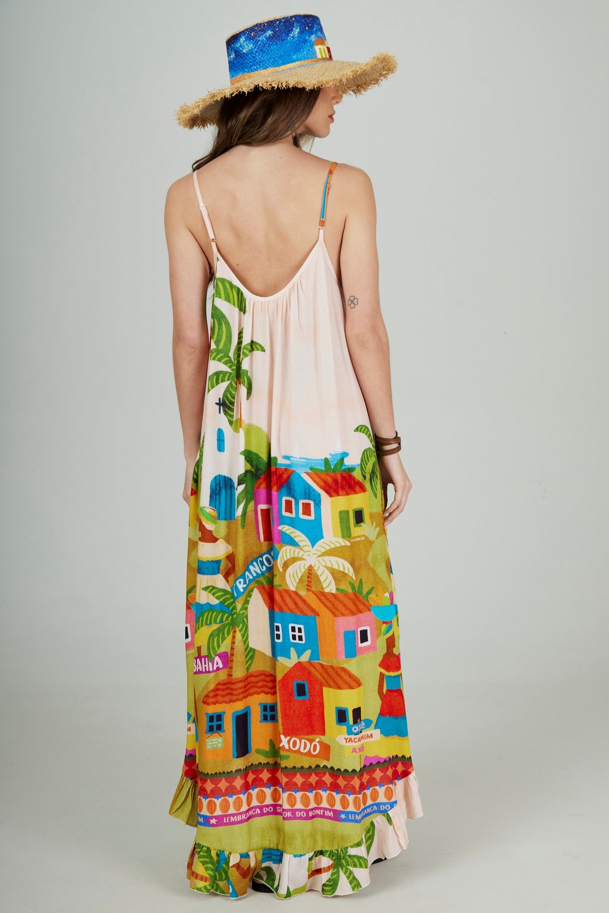 Vestido Midi Alças Reguláveis Bege Estampado Coleção Bahêa Yacamim R7