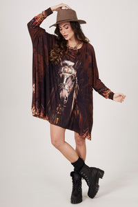 Bata Ampla Marrom Estampa De Cavalo Com Pedrinhas Yacamim S9