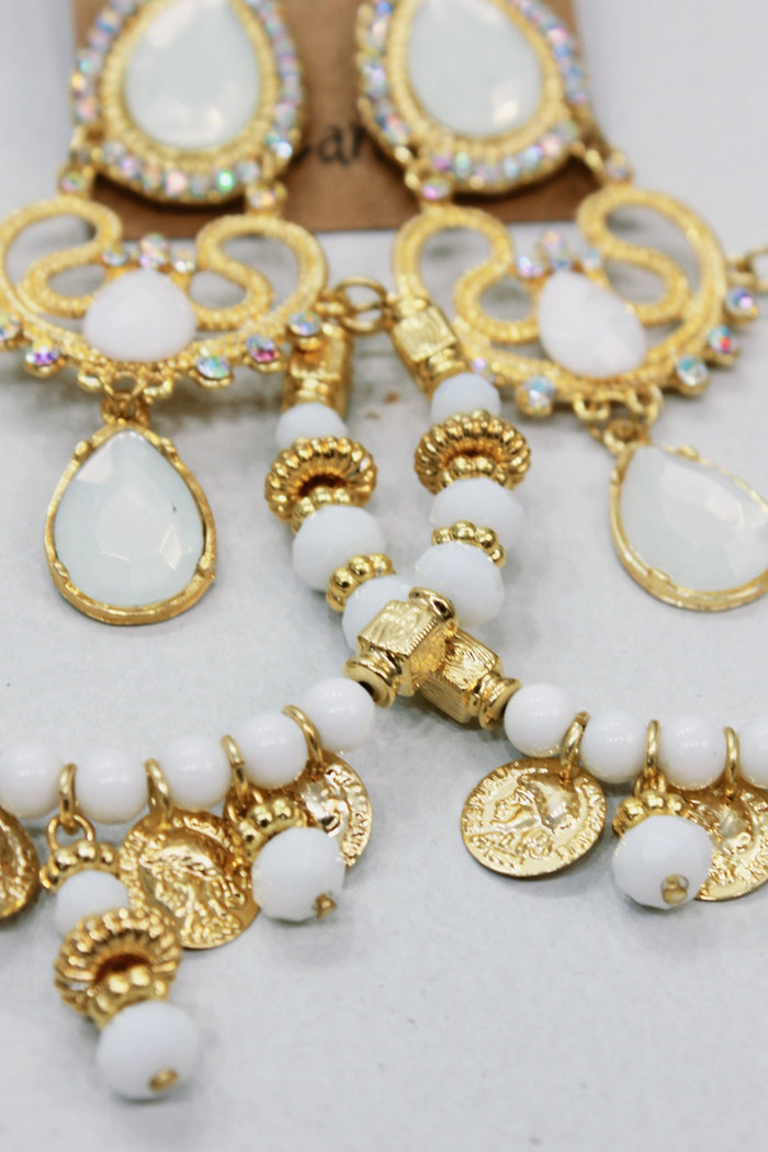 Brinco De Miçangas Branco Yacamim #613