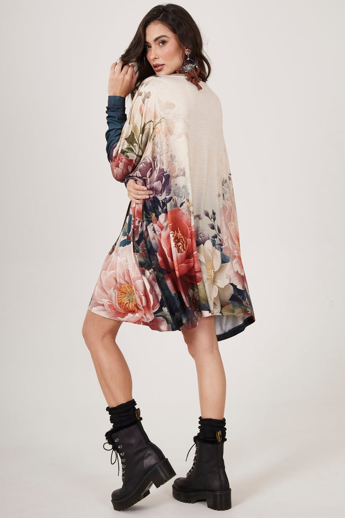 Bata Ampla Com Pedrinhas Estampa Elefante Indiano Bege Yacamim B21