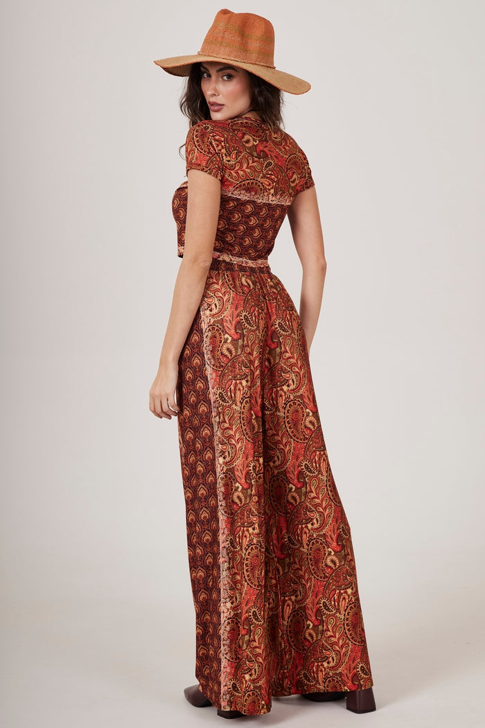 Calça Pantalona Terracota Estampa Cashmere Yacamim A6