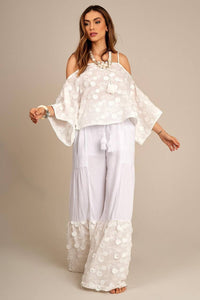 Calça Pantalona Com Babado De Laise Branco Yacamim G9