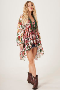 Bata Ampla De Tule Alongada Rosa Patchwork Yacamim B12 Paris