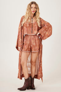 Kimono Longo Marrom Claro Estampa Love Yacamim J7