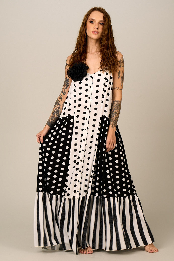 Vestido Longo De Alças Reguláveis Poá Preto E Branco Yacamim D20