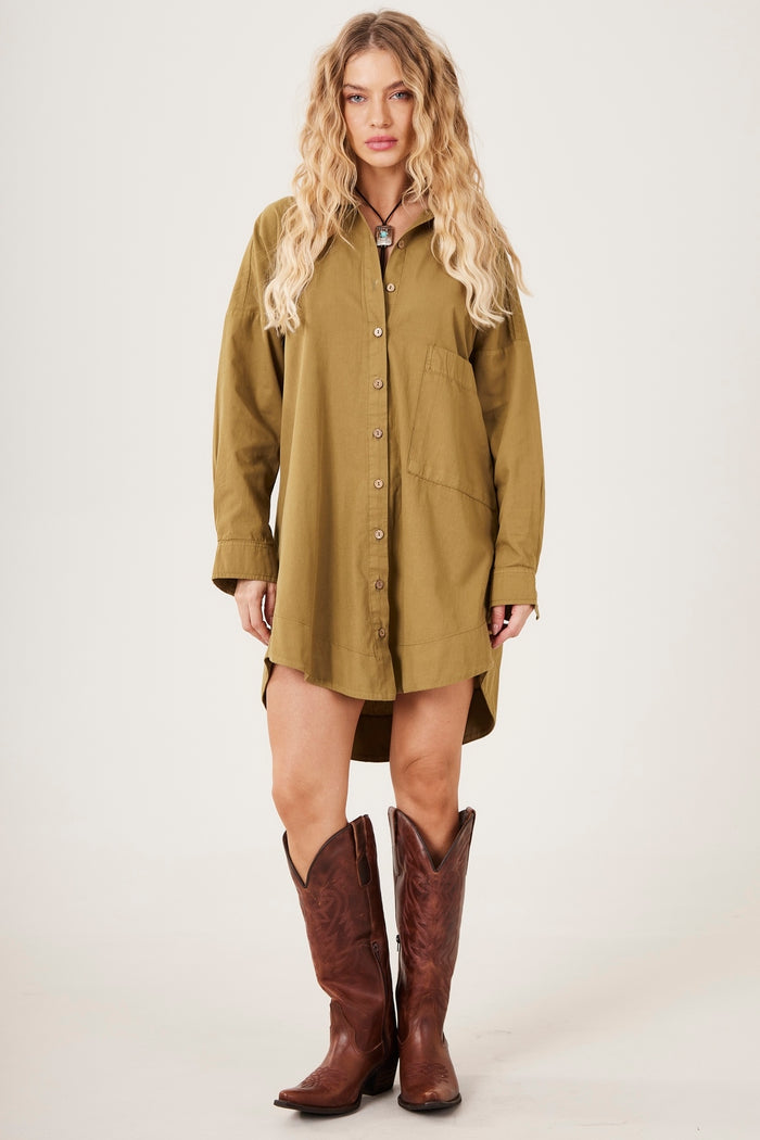 Camisa Ampla Com Bordado Love Nas Costas Verde Militar Yacamim A23