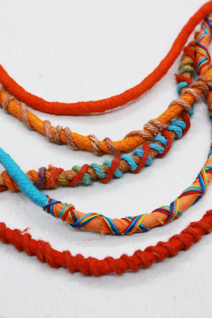 Colar Artesanal De Cordas Coloridas Yacamim #569