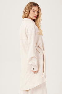 Camisa Ampla Alongada Viscolinho Bege Nature Yacamim A32 Liso