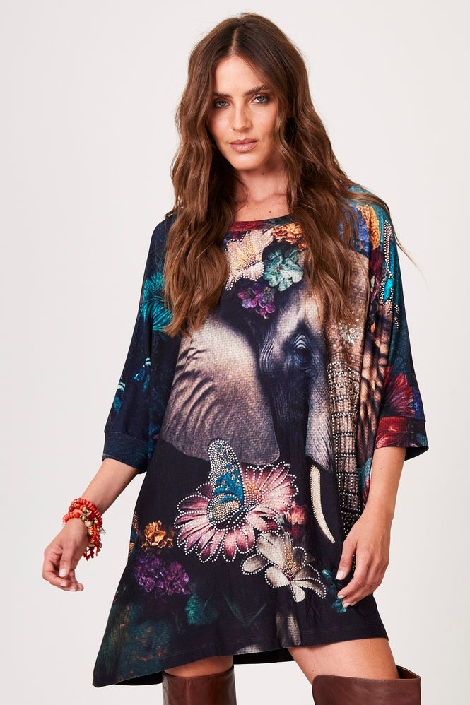 Bata Ampla Alongada Azul Estampa De Elefante Com Pedrinhas Yacamim B19