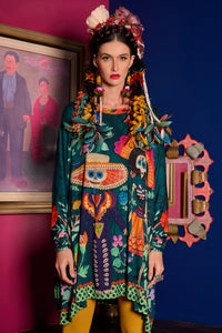 Bata Ampla Manga Longa Verde Com Pedrinhas Caveiras Yacamim B9 Mex