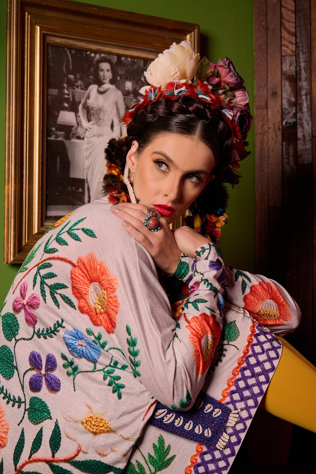 Bata Ampla Cinza Claro Com Pedrinhas Caveiras Yacamim B18 Mex