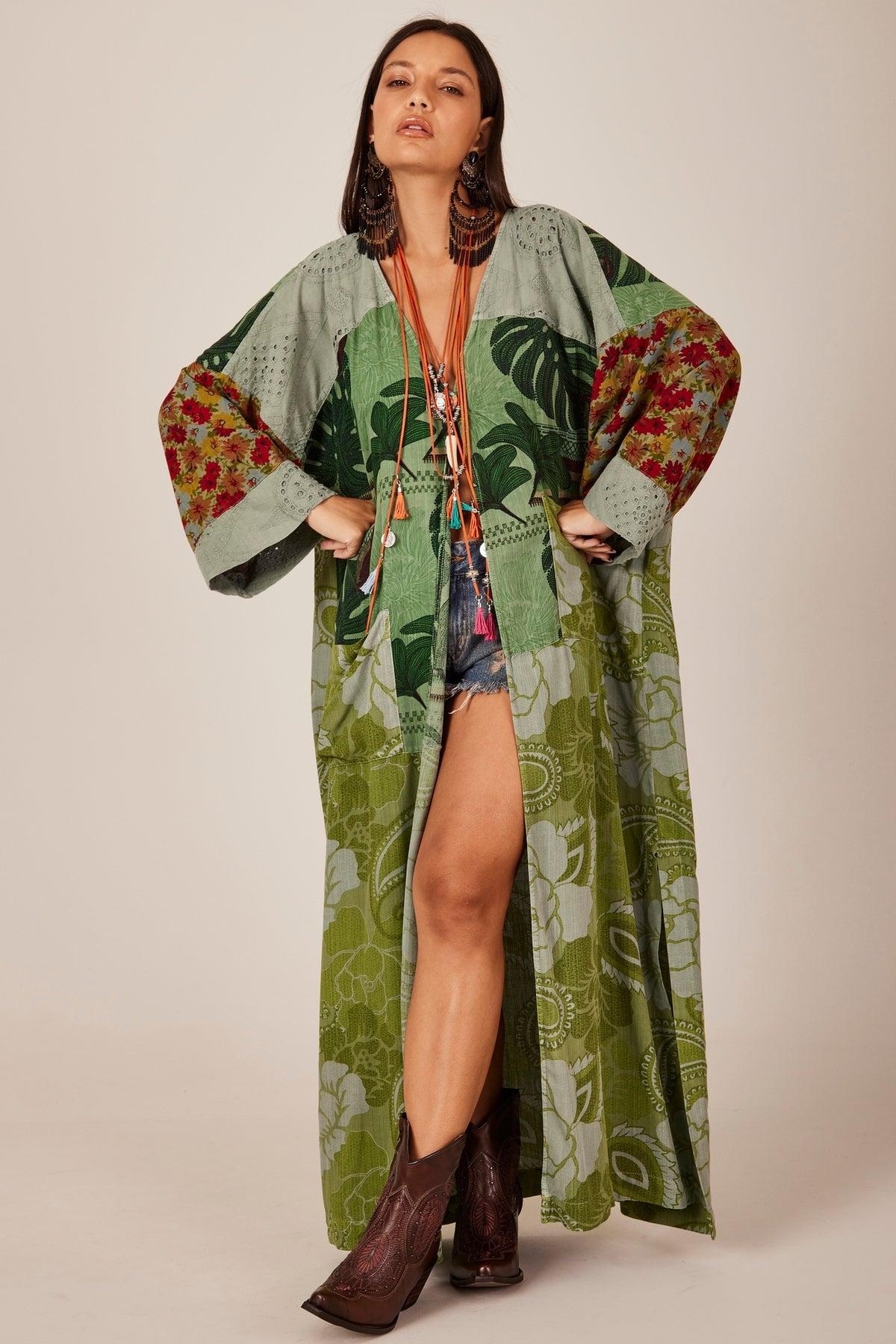 Kimono Longo Broderie Patchwork Verde Patchwork Yacamim J4