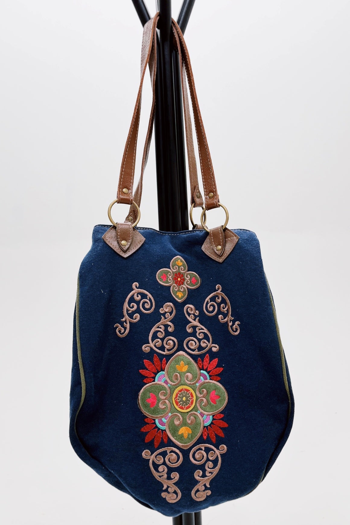 Bolsa De Lona Grande Artesanal Com Bordados Yacamim #778