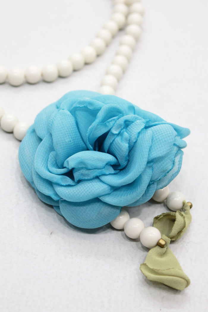 Colar Ave Maria Com Flor Azul Claro Yacamim #558