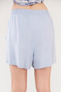 Shorts Viscolinho Azul Claro Yacamim H1