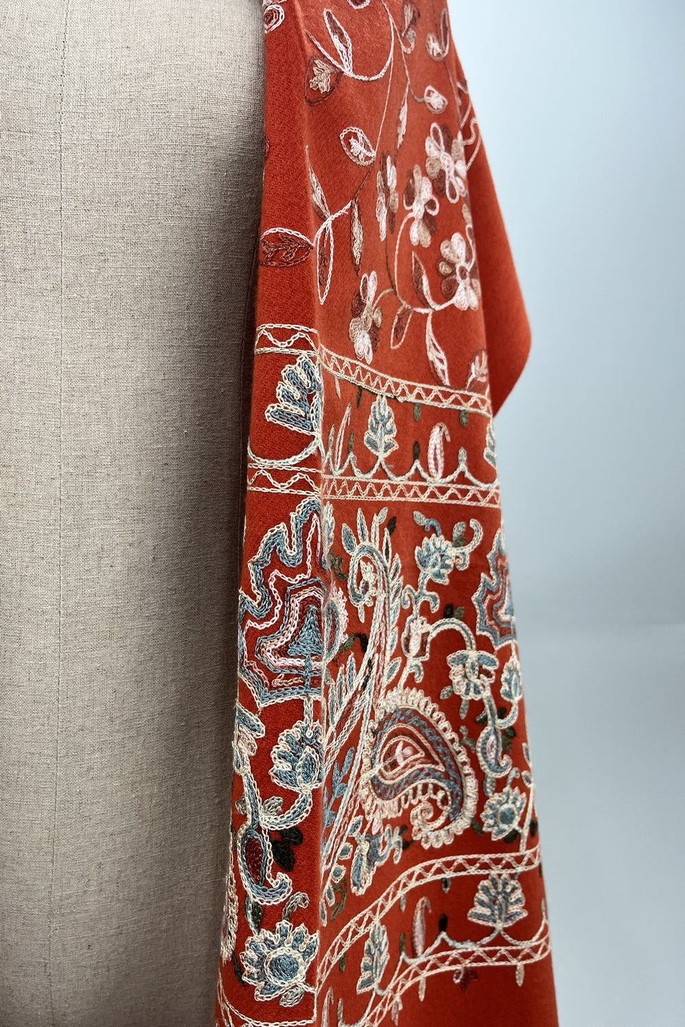 Cachecol Cashmere Laranja Bordado Yacamim #242