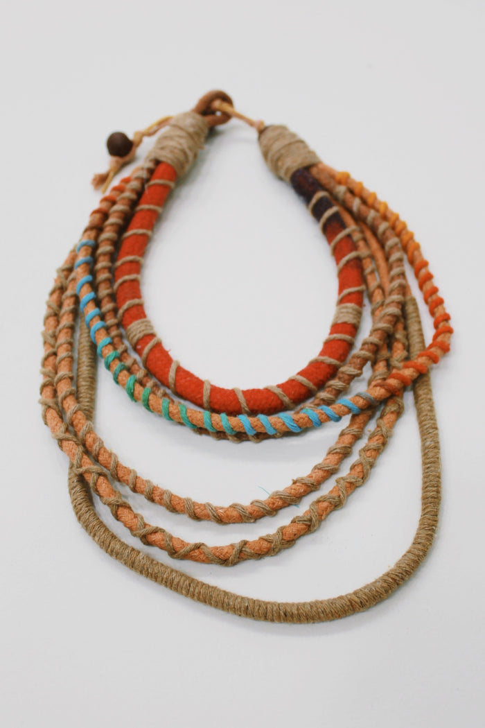 Colar Artesanal De Cordas Coloridas Yacamim #743