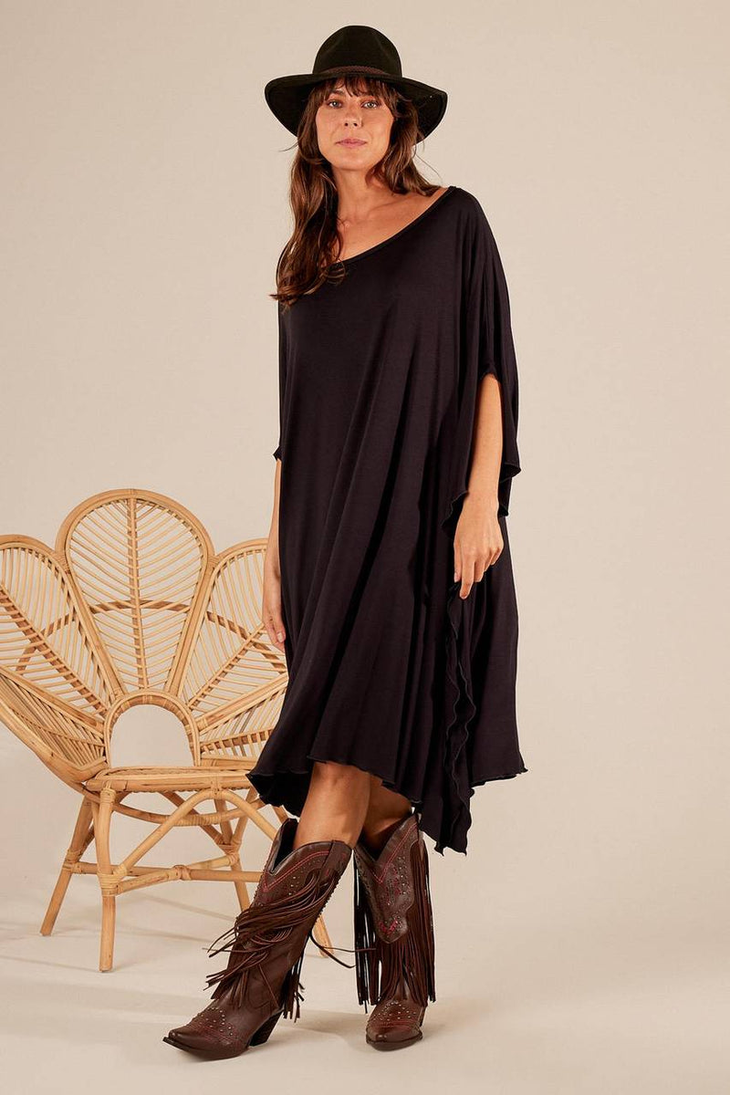 Kaftan Amplo Com Decote Ombro A Ombro Preto Yacamim