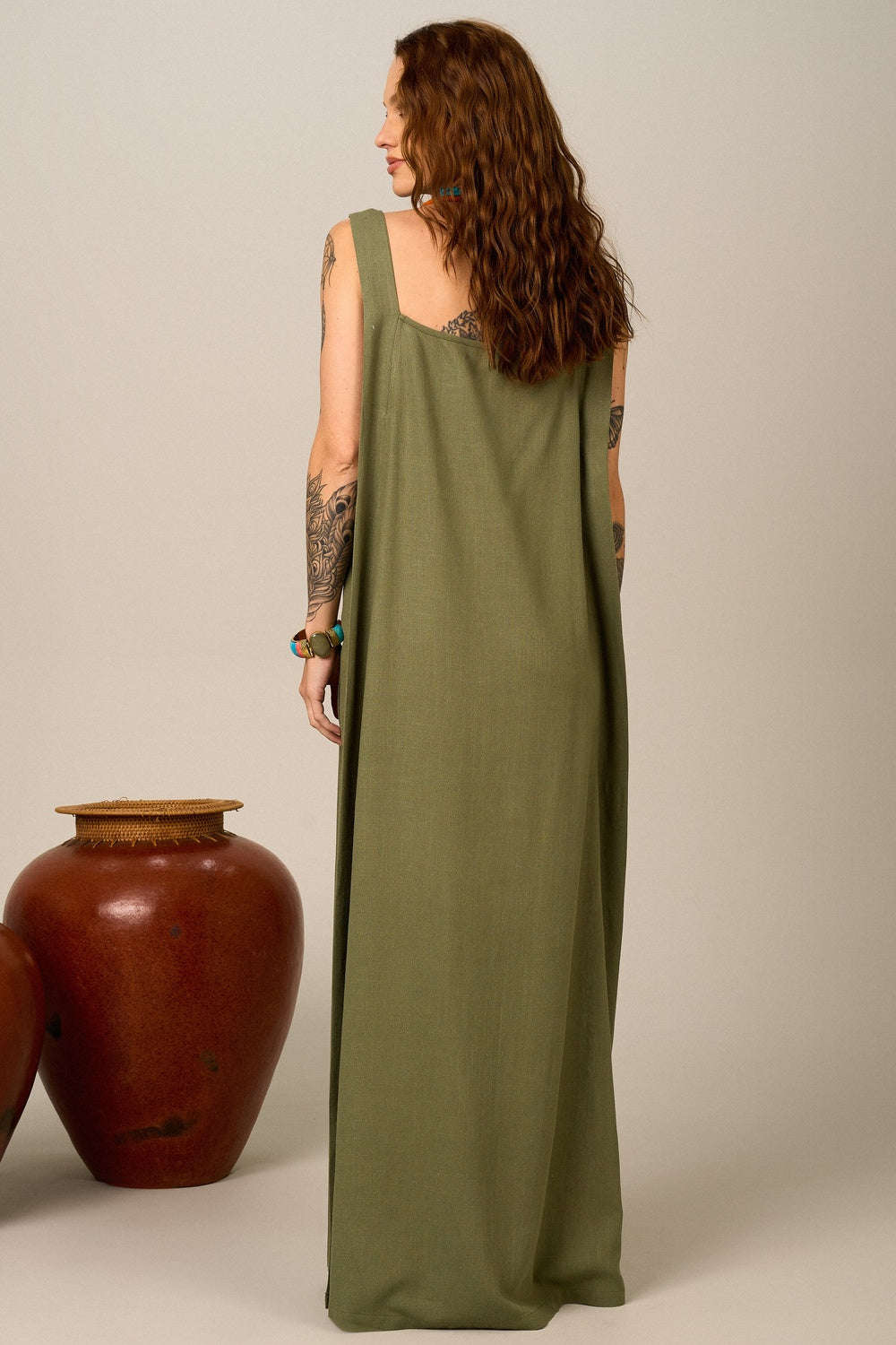 Vestido Longo De Alças Largas Com Fendas Verde Yacamim D10