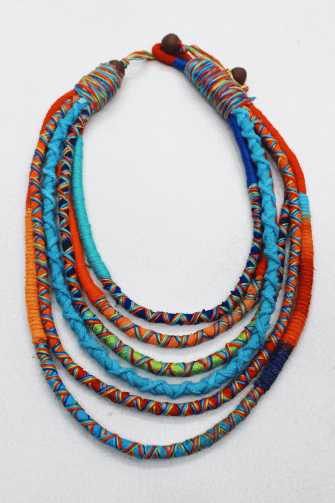 Colar Artesanal De Cordas Coloridas Yacamim #564