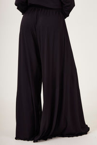 Calça Pantalona Preta Yacamim G2 Liso