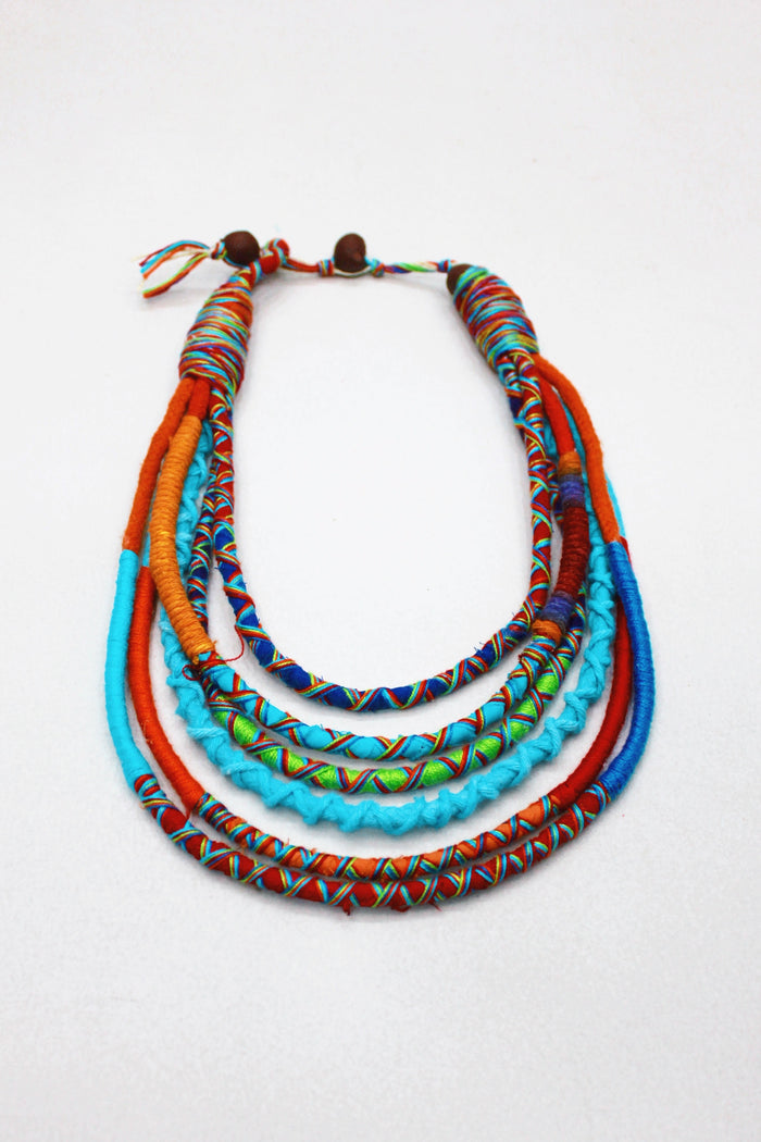Colar Artesanal De Cordas Coloridas Yacamim #414