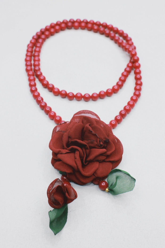 Colar Ave Maria Com Flor Bordô Yacamim #504