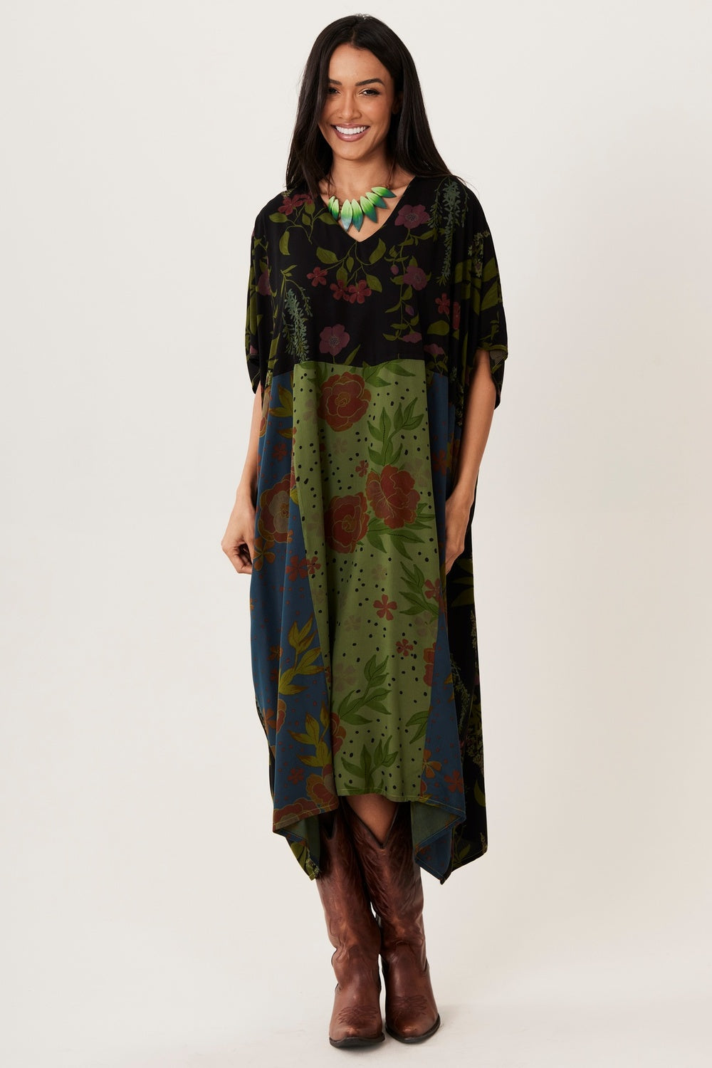 Kaftan Midi Preto E Verde Patchwork Yacamim I1