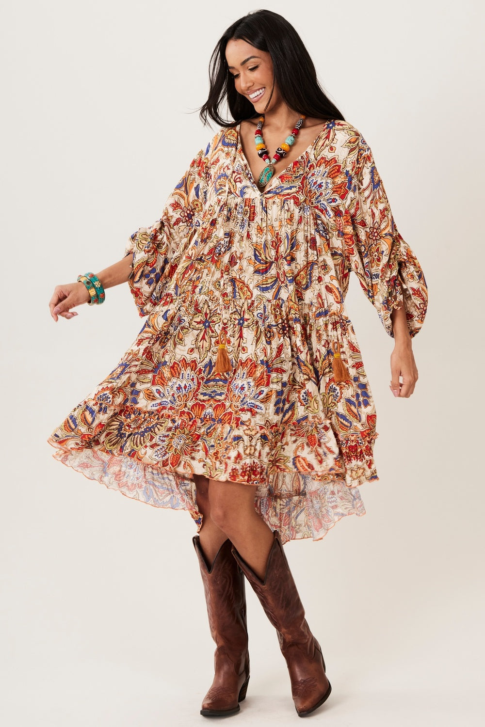 Vestido Curto Amplo Soltinha Bege Estampado Yacamim D1