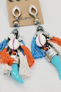 Brinco Artesanal Com Pompons E Conchinhas Yacamim #612