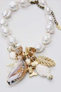 Colar Artesanal Cor Pérola Com Mix De Pingentes Yacamim #712