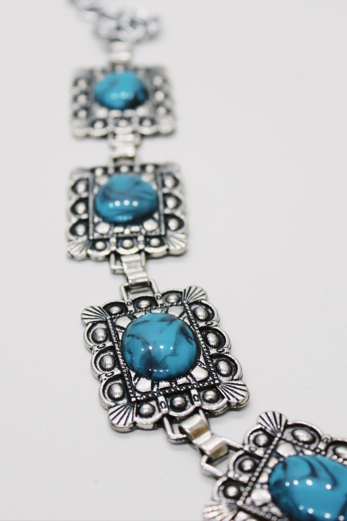 Cinto De Metal Com Pedras Yacamim #698